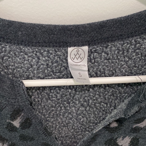 Alternative Leopard Printed Gray Sweater Top - Picture 2 of 12